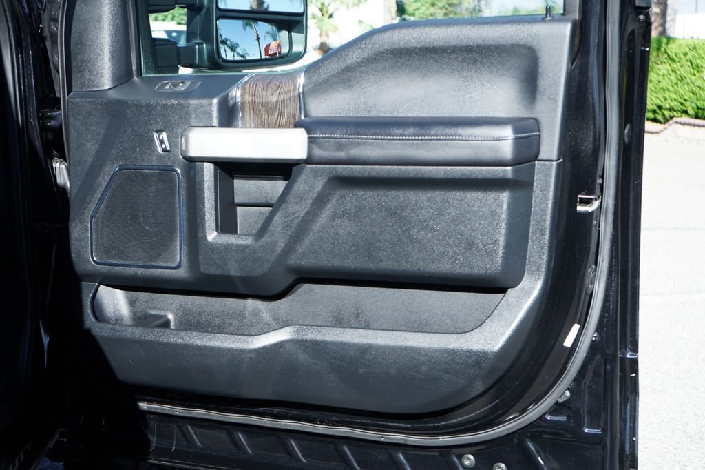Used 2020 Ford F350 Lariat AWD/4WD image 45