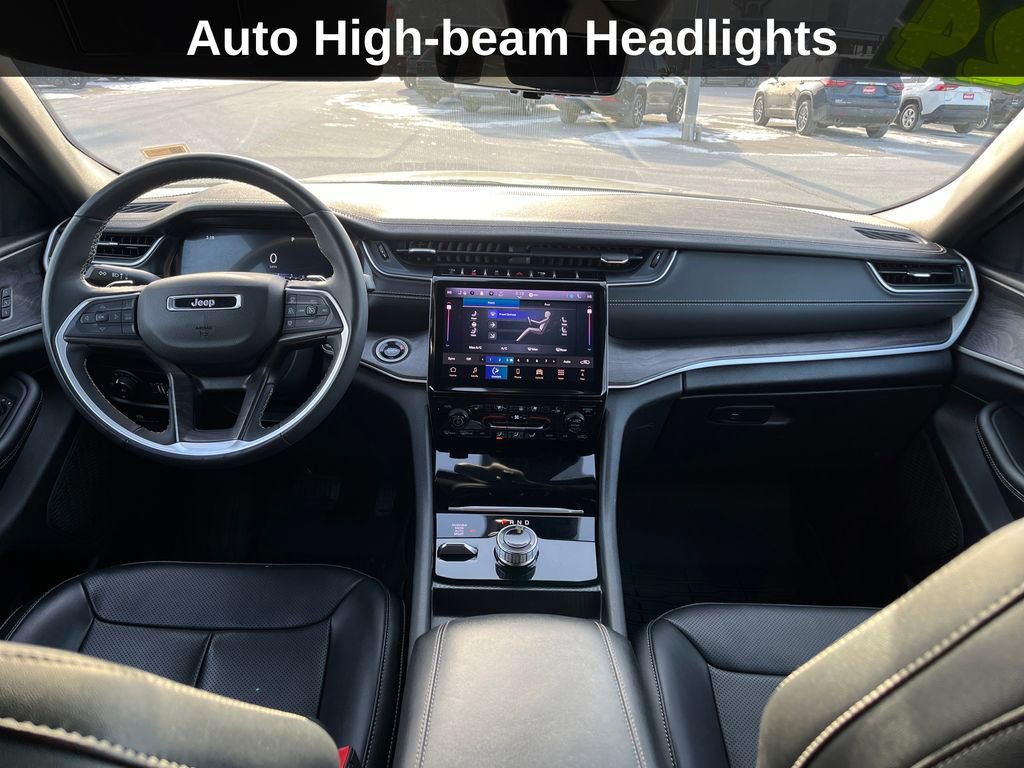 Used 2024 Jeep Grand Cherokee L Limited w/ Luxury Tech Group II image 18