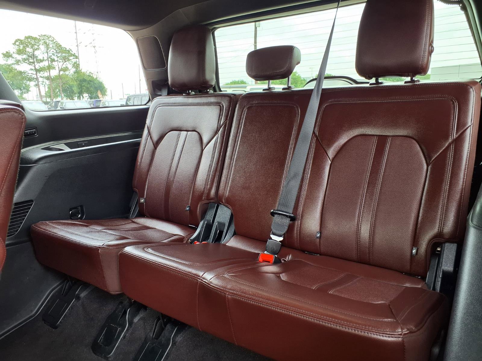 Used 2023 Ford Expedition Limited RWD image 15
