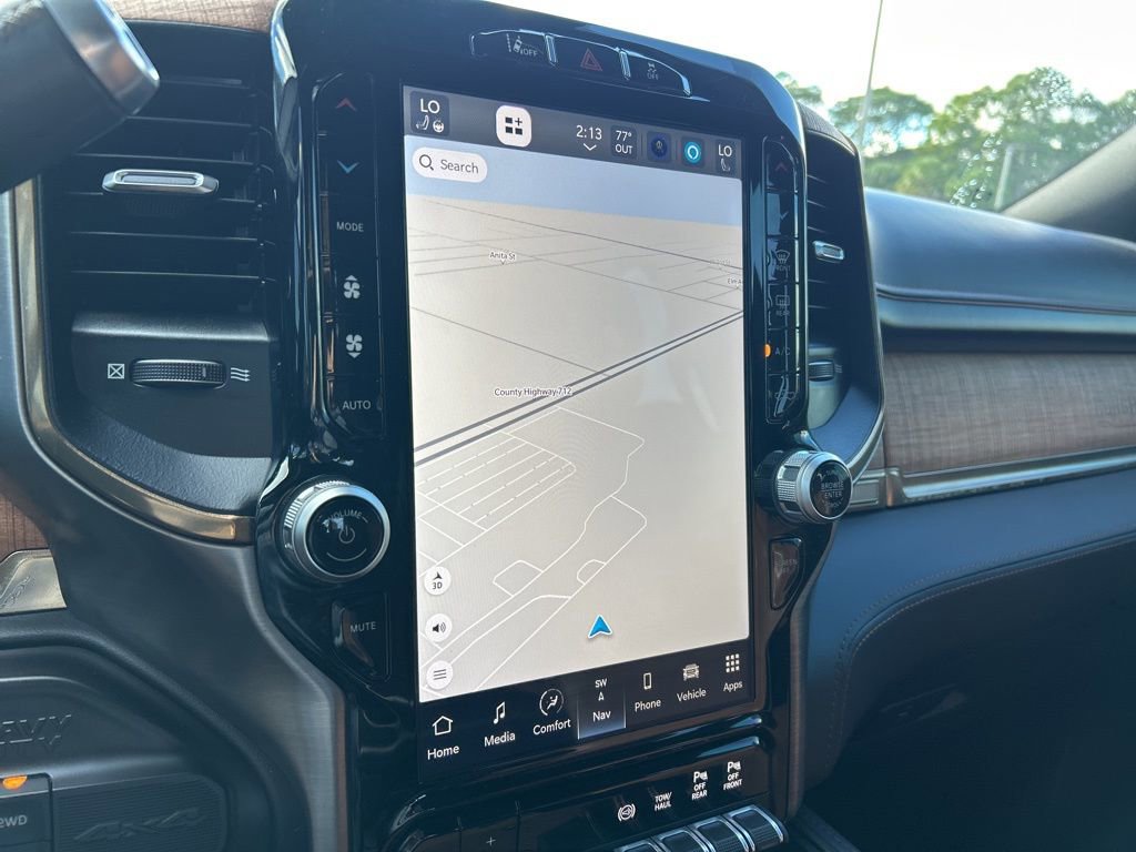 Used 2023 RAM 2500 Limited image 46