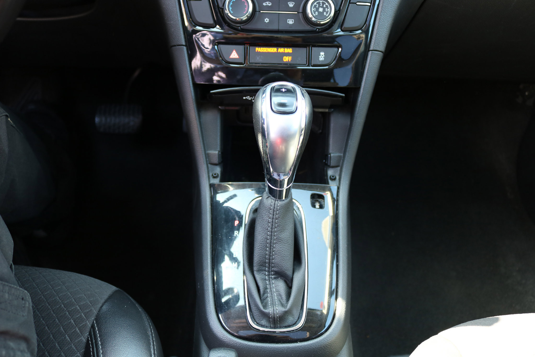 Used 2019 Buick Encore Preferred image 25