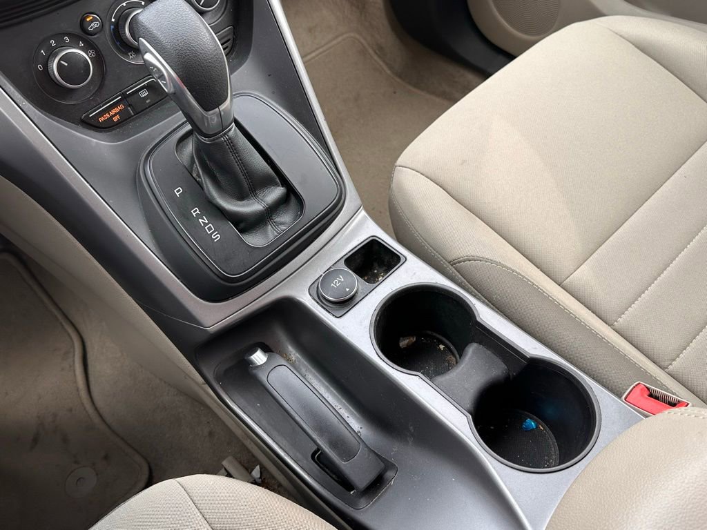 Used 2015 Ford Escape SE image 30