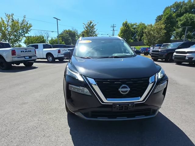 Used 2023 Nissan Rogue SL AWD/4WD image 3