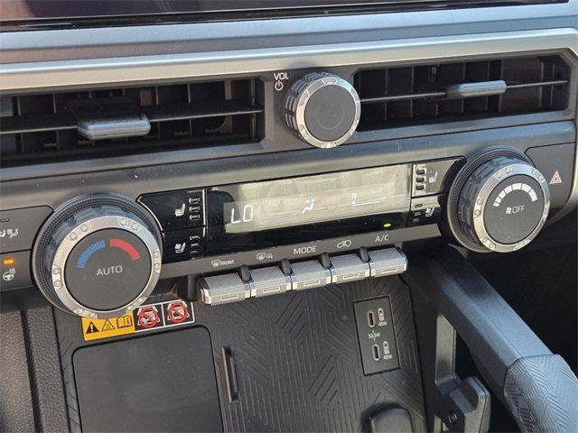 Used 2025 Toyota 4Runner TRD Off-Road Premium image 18