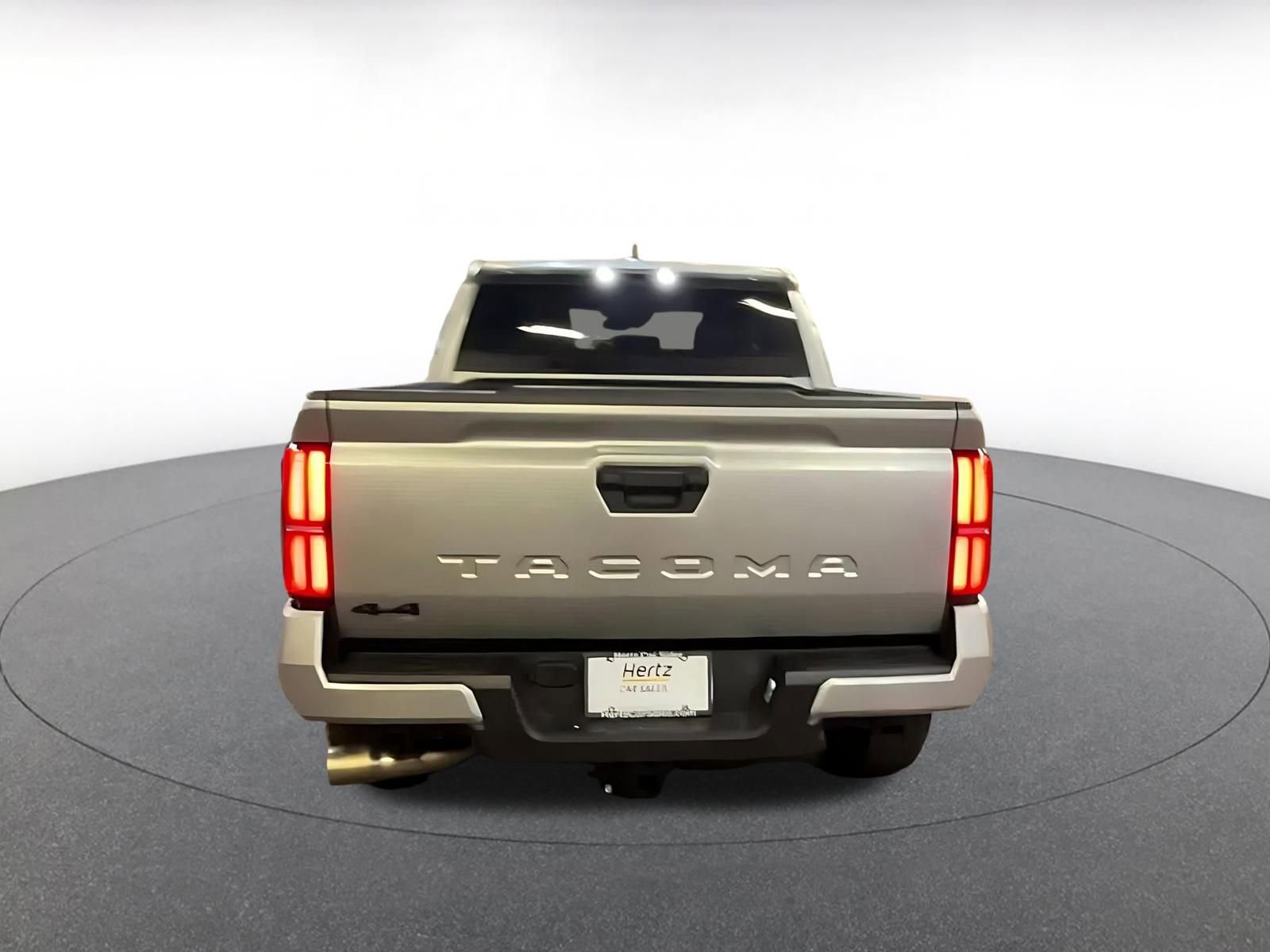 Used 2025 Toyota Tacoma TRD Off-Road image 12