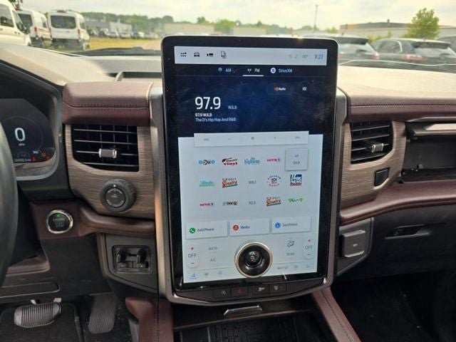 Used 2023 Ford Expedition Limited AWD/4WD image 23