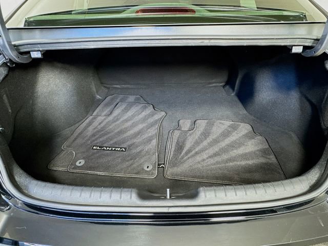 Certified 2023 Hyundai Elantra SEL image 27