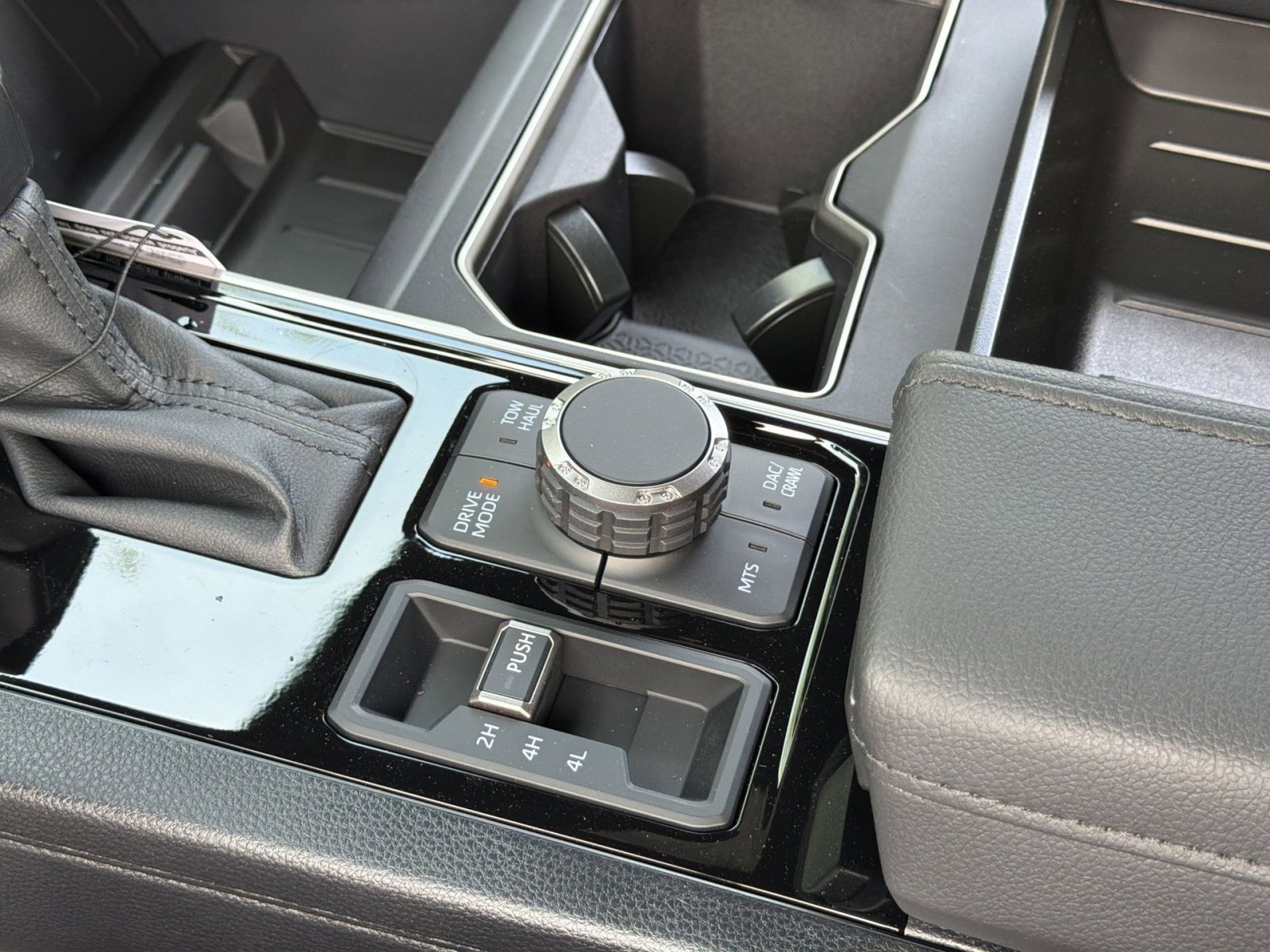 New 2026 Toyota Tundra SR5 AWD/4WD image 23