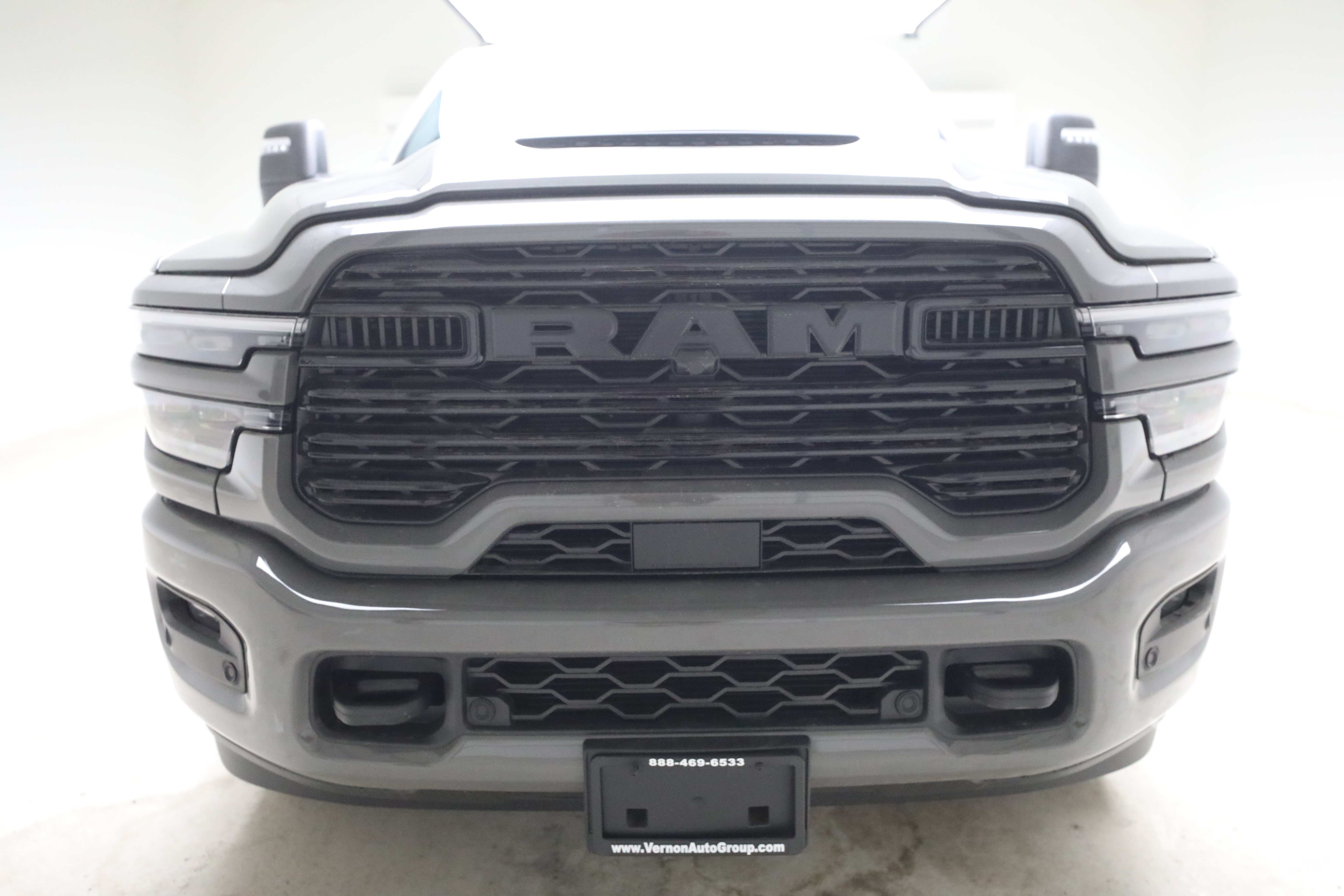 New 2026 RAM 3500 Laramie w/ Night Edition AWD/4WD image 8