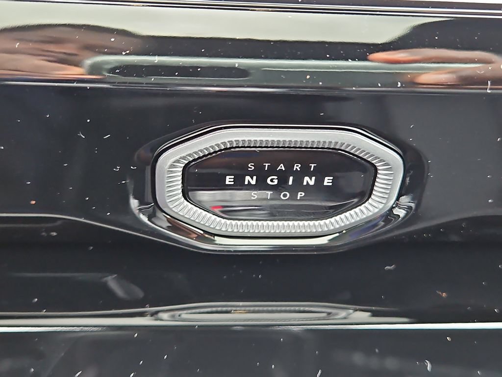 New 2026 Jeep Grand Cherokee Summit AWD/4WD image 29