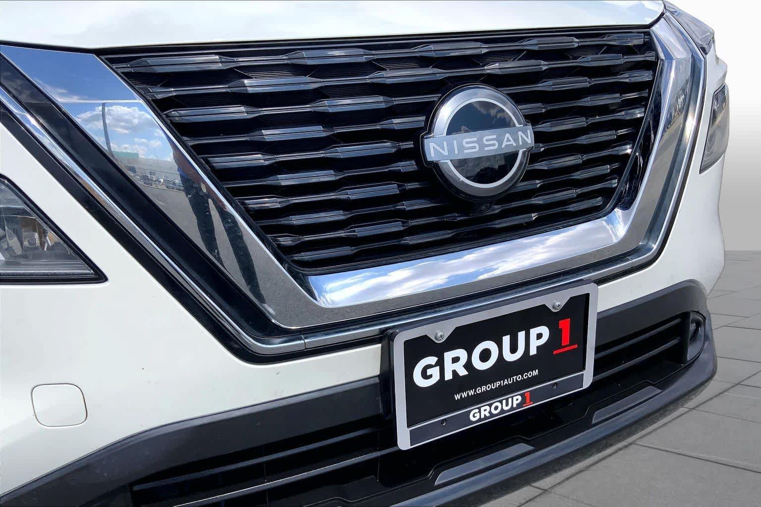 Used 2022 Nissan Rogue SL FWD image 29