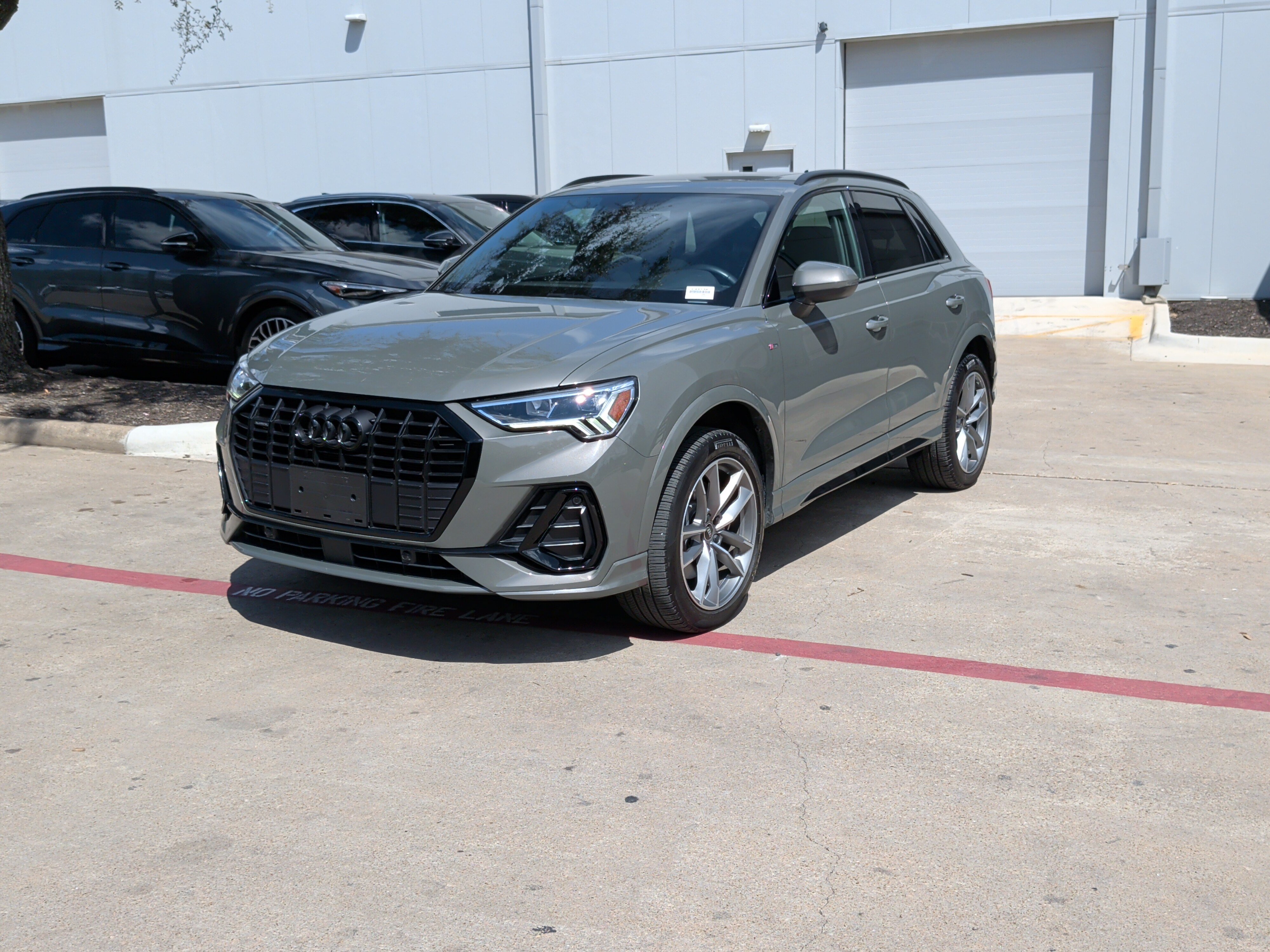 Certified 2024 Audi Q3 2.0T Premium AWD/4WD image 5