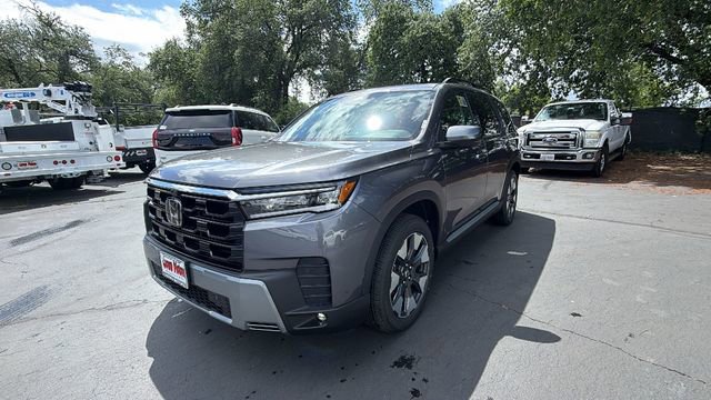 New 2026 Honda Pilot Touring image 1