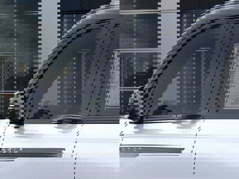 New 2026 Lincoln Nautilus Reserve image 20