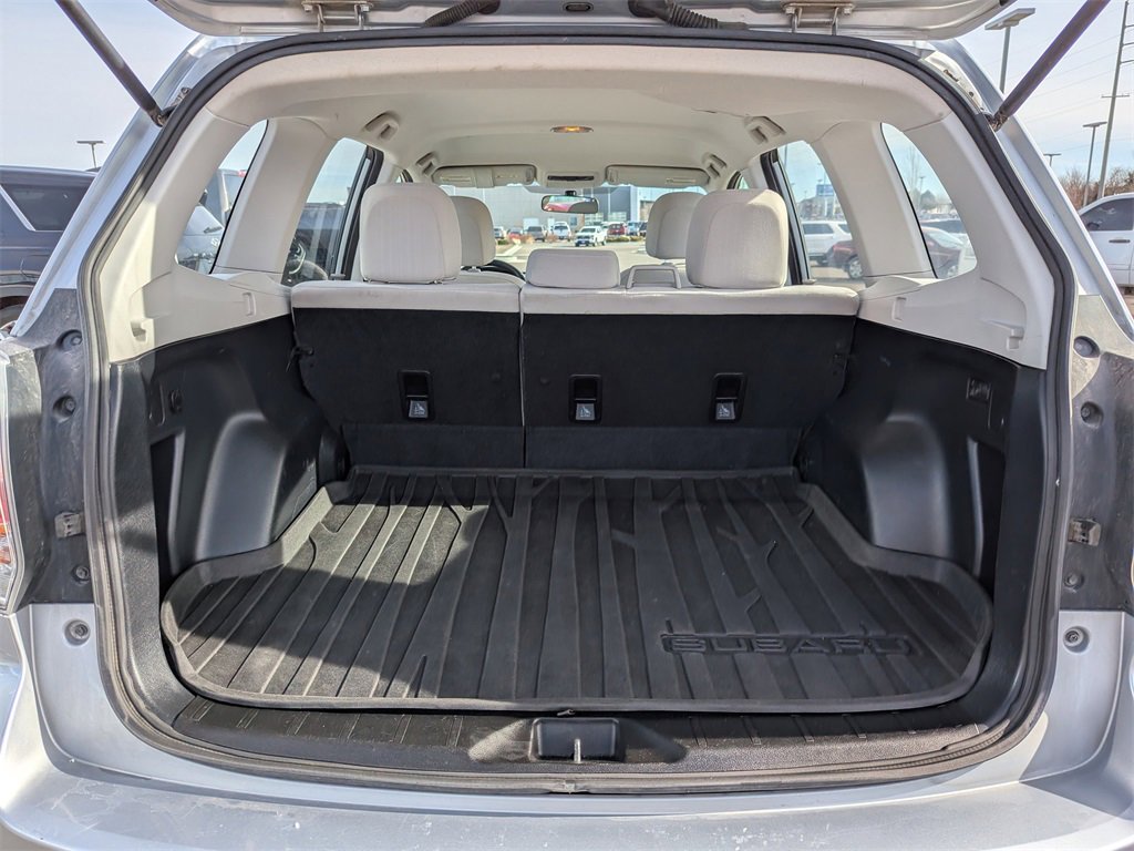 Used 2018 Subaru Forester 2.5i w/ Alloy Wheel Package image 32