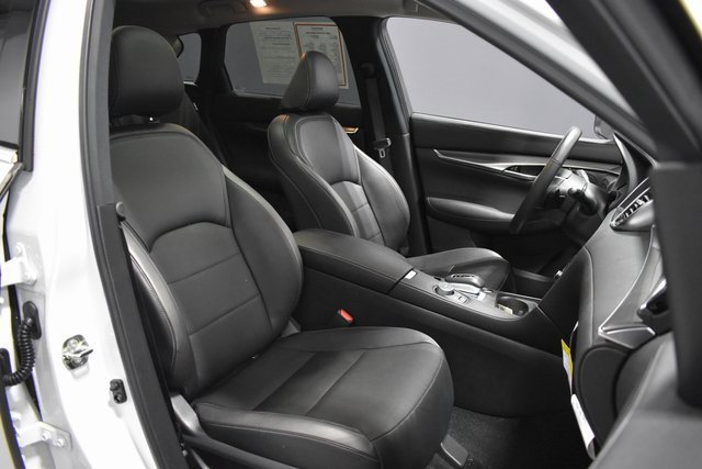 Used 2025 INFINITI QX50 Luxe image 14