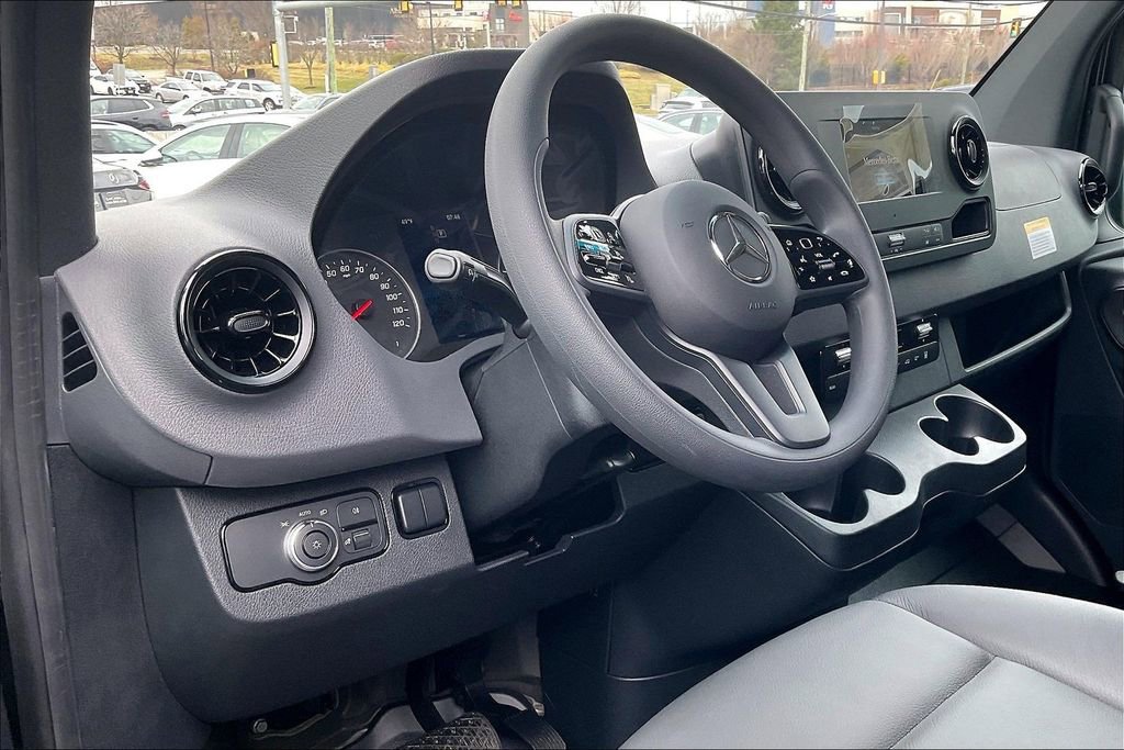 New 2024 Mercedes-Benz Sprinter 3500 image 4