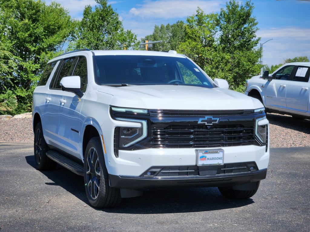New 2026 Chevrolet Suburban RST w/ RST Capability Package AWD/4WD image 4