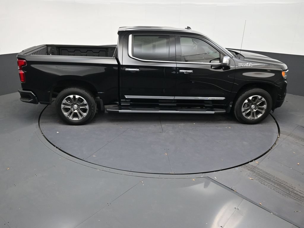 Used 2024 Chevrolet Silverado 1500 High Country RWD image 17