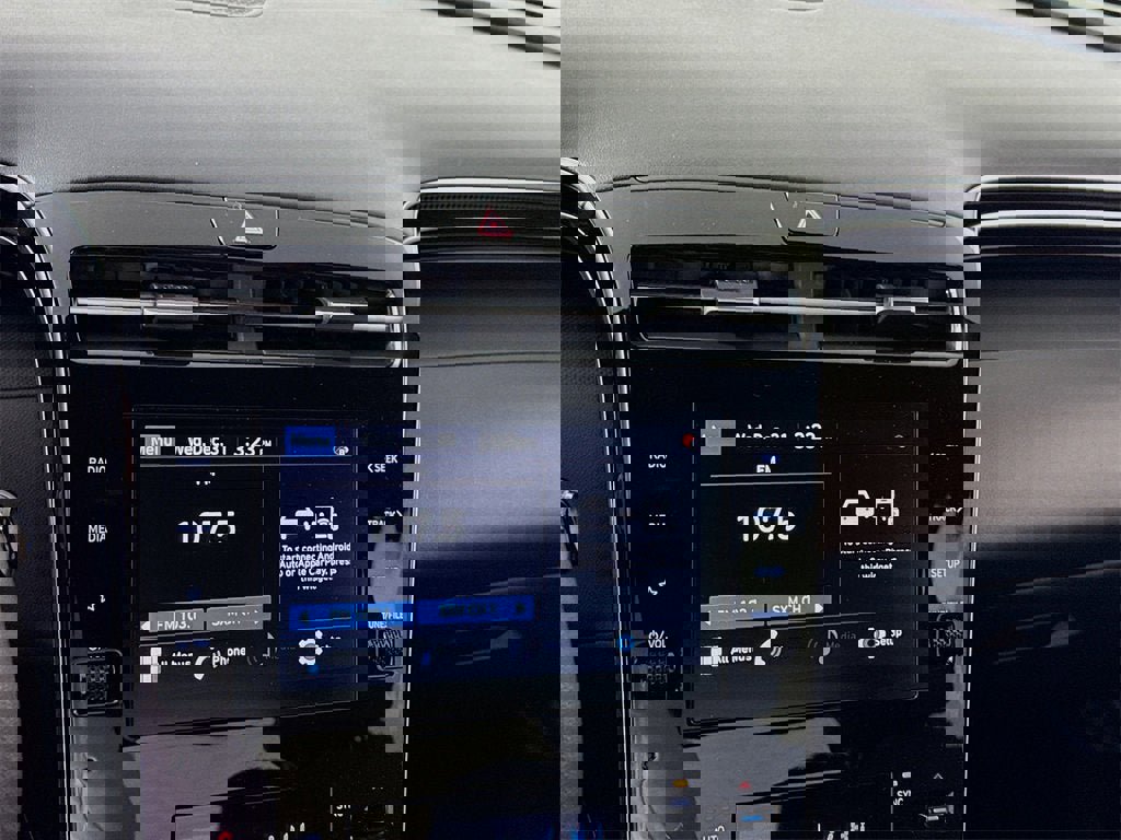 Used 2024 Hyundai Santa Cruz SEL image 8