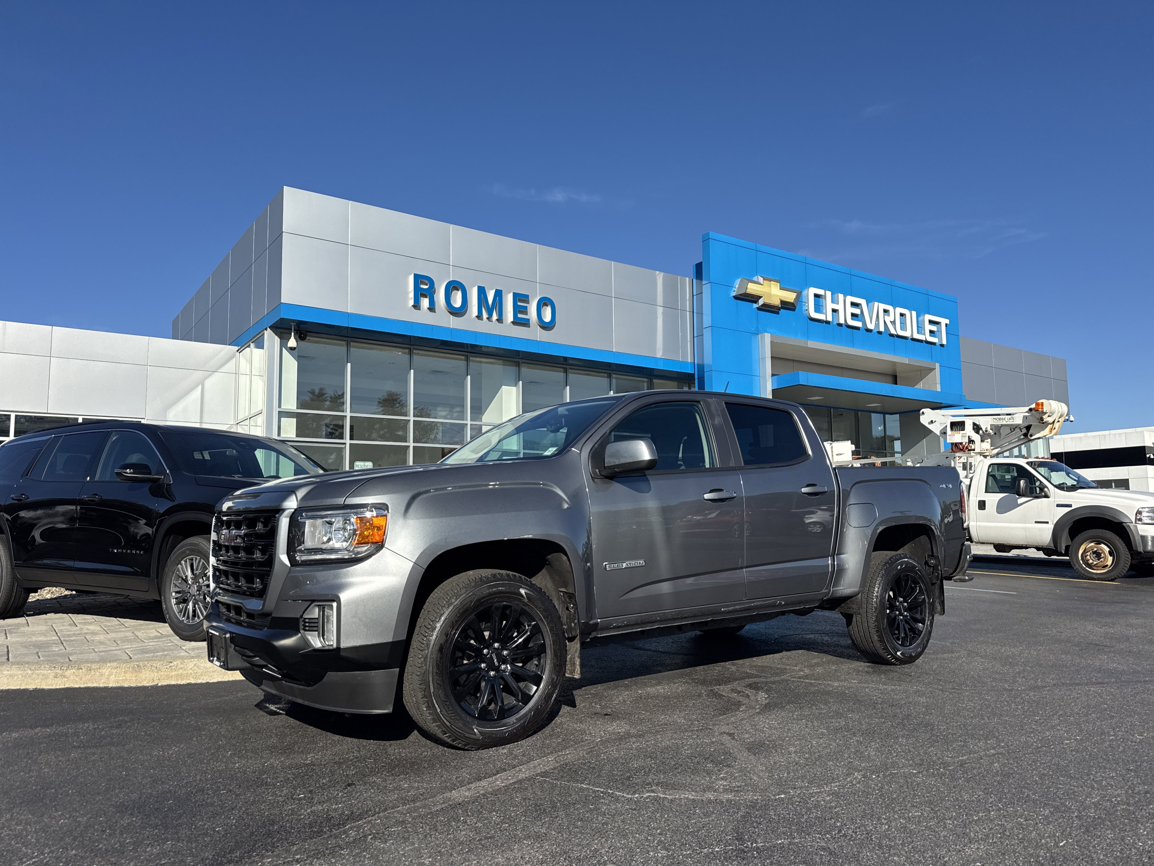Used 2022 GMC Canyon Elevation w/ Trailering Package