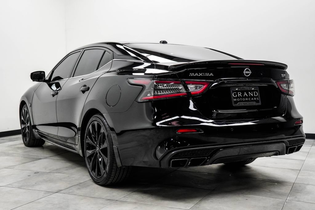 Used 2023 Nissan Maxima SR w/ Sport Mat Group image 11
