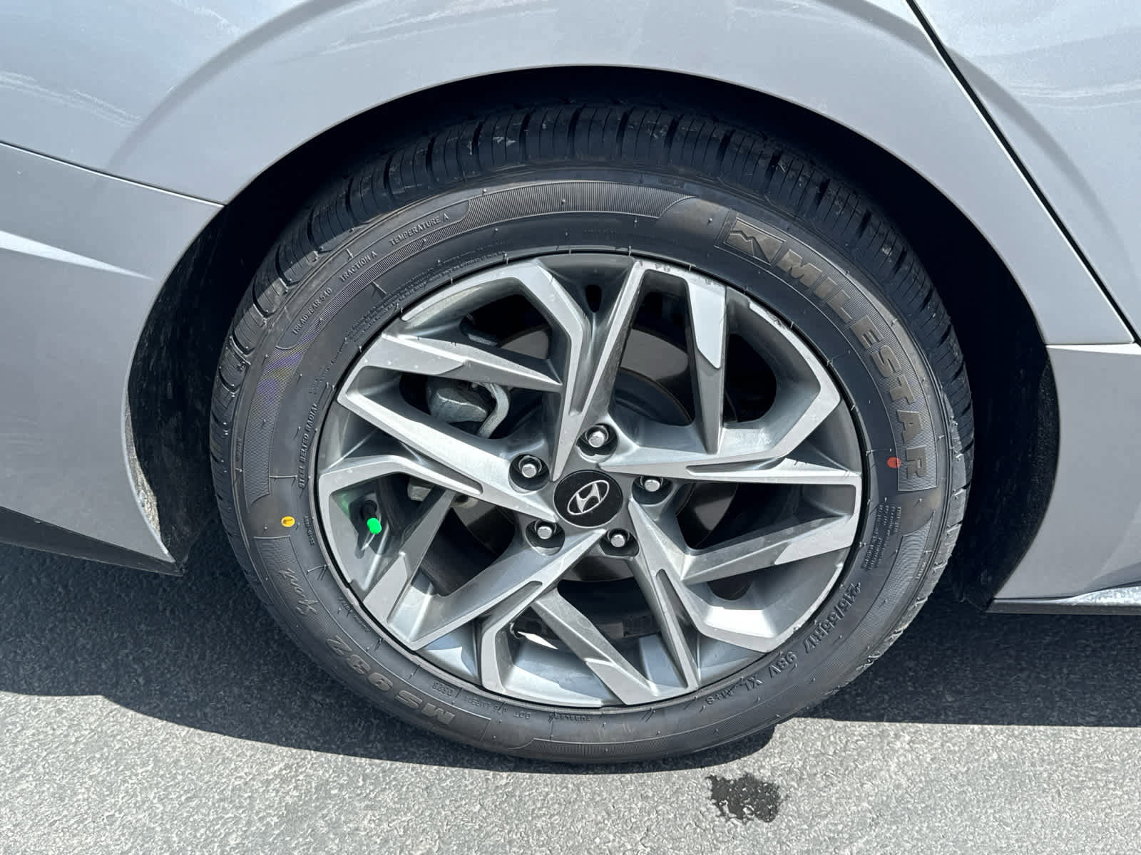 Used 2023 Hyundai Sonata SEL w/ Convenience Package FWD image 16