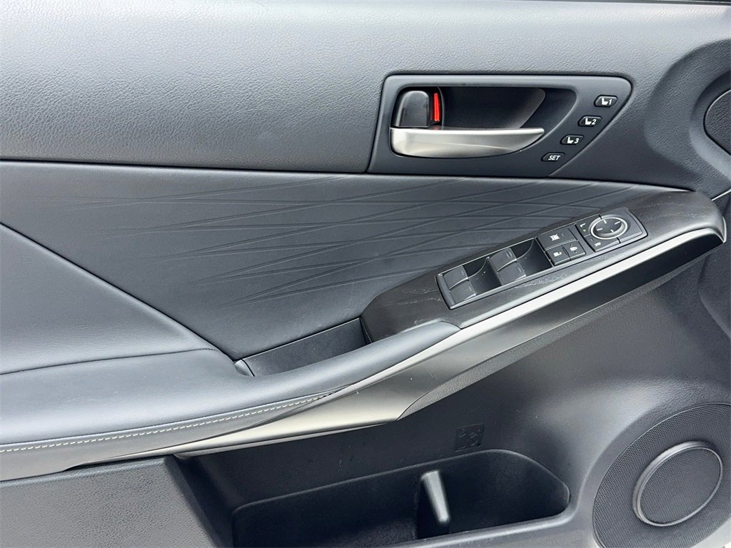 Used 2023 Lexus IS 300 AWD w/ Premium Package image 38