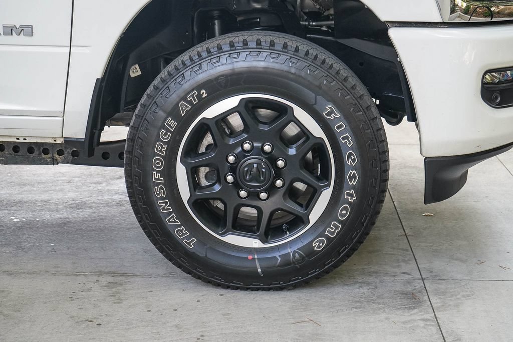 Used 2026 RAM 2500 Laramie AWD/4WD image 12