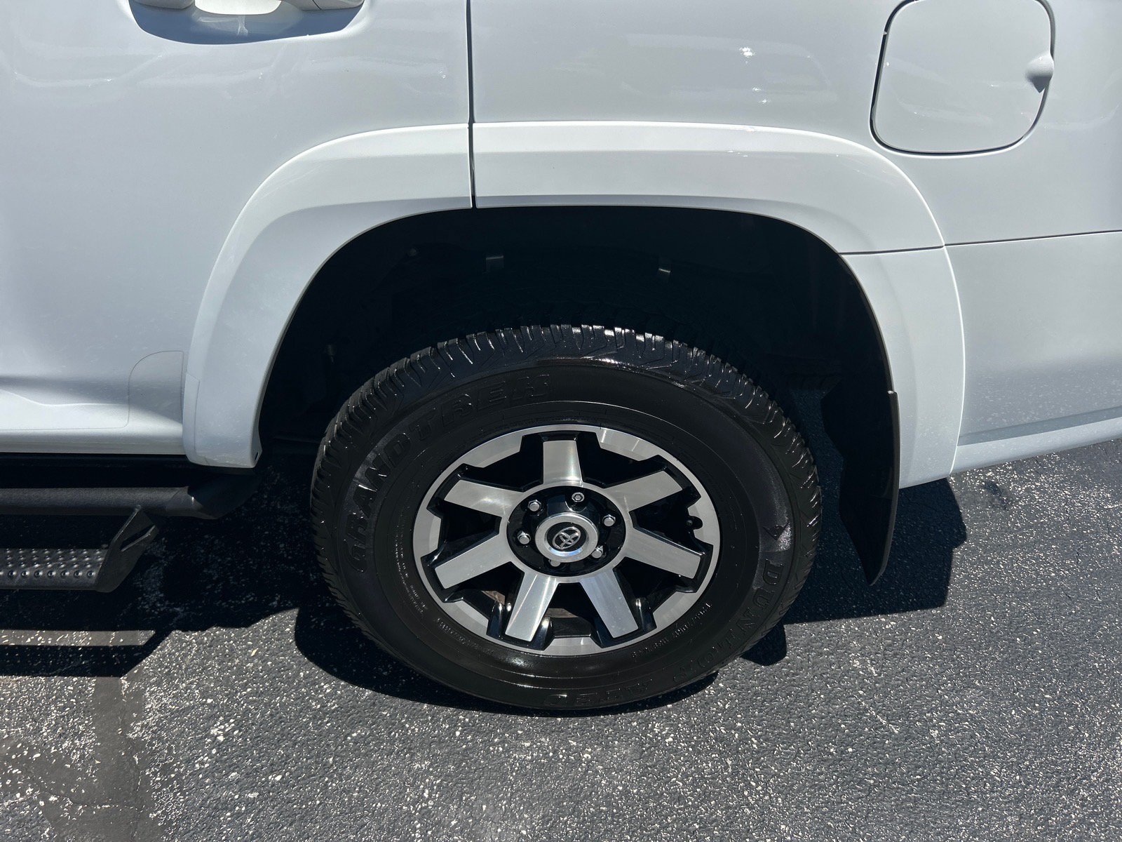 Used 2024 Toyota 4Runner TRD Off-Road Premium w/ Off Road Premium Plus Package AWD/4WD image 32