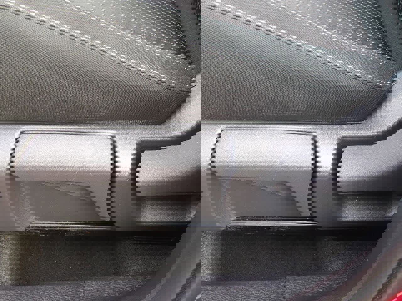 Used 2022 Mitsubishi Outlander ES image 16