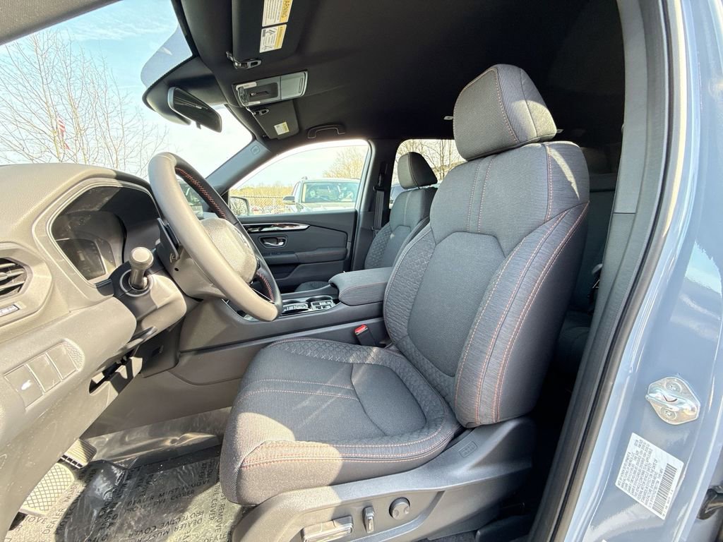 New 2026 Honda Pilot Sport image 13