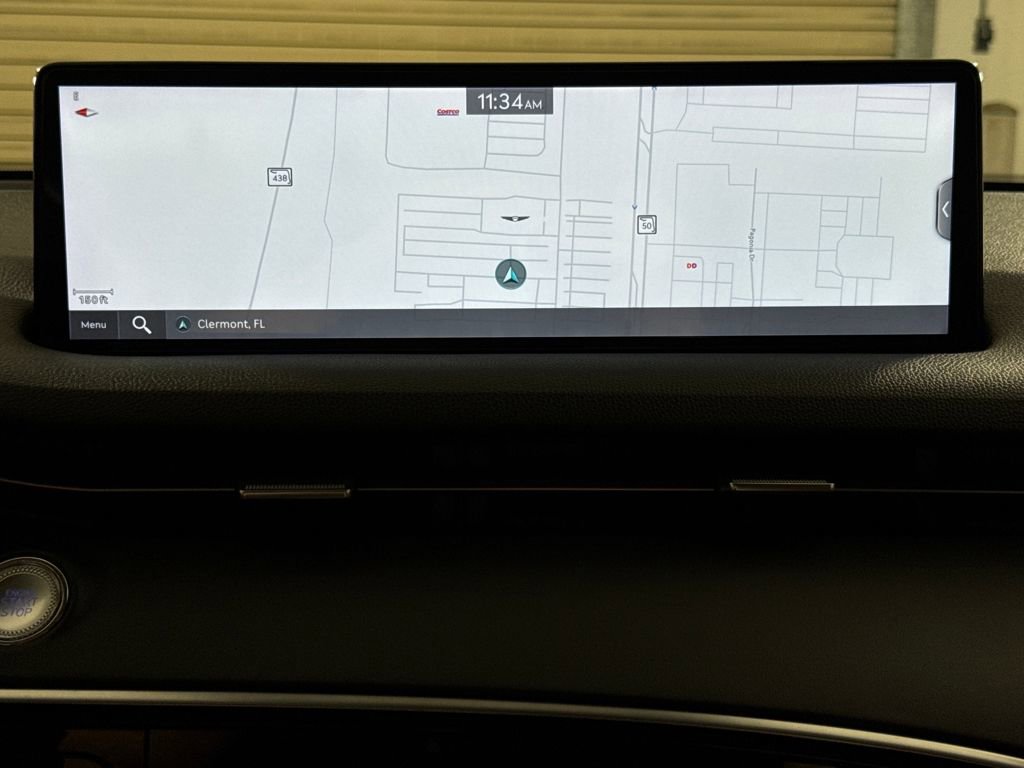 Certified 2025 Genesis GV70 2.5T image 18