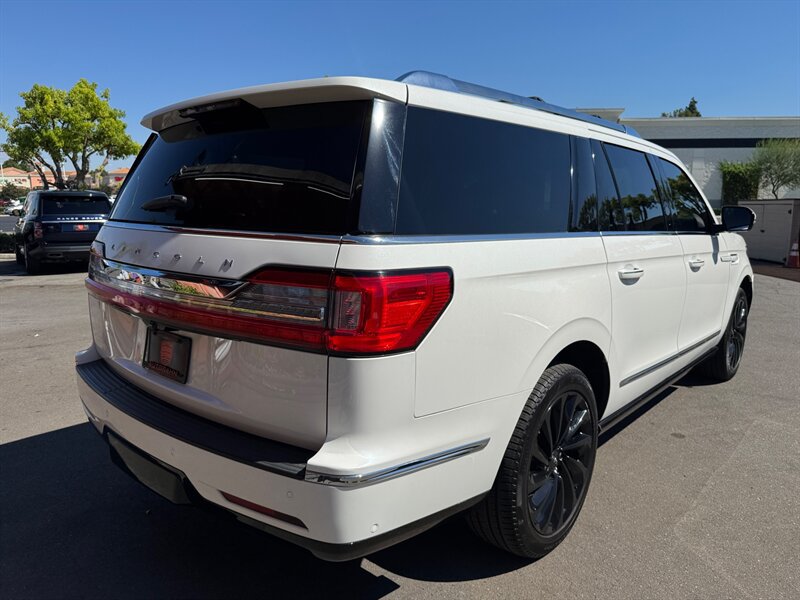 Used 2021 Lincoln Navigator L Reserve AWD/4WD image 21