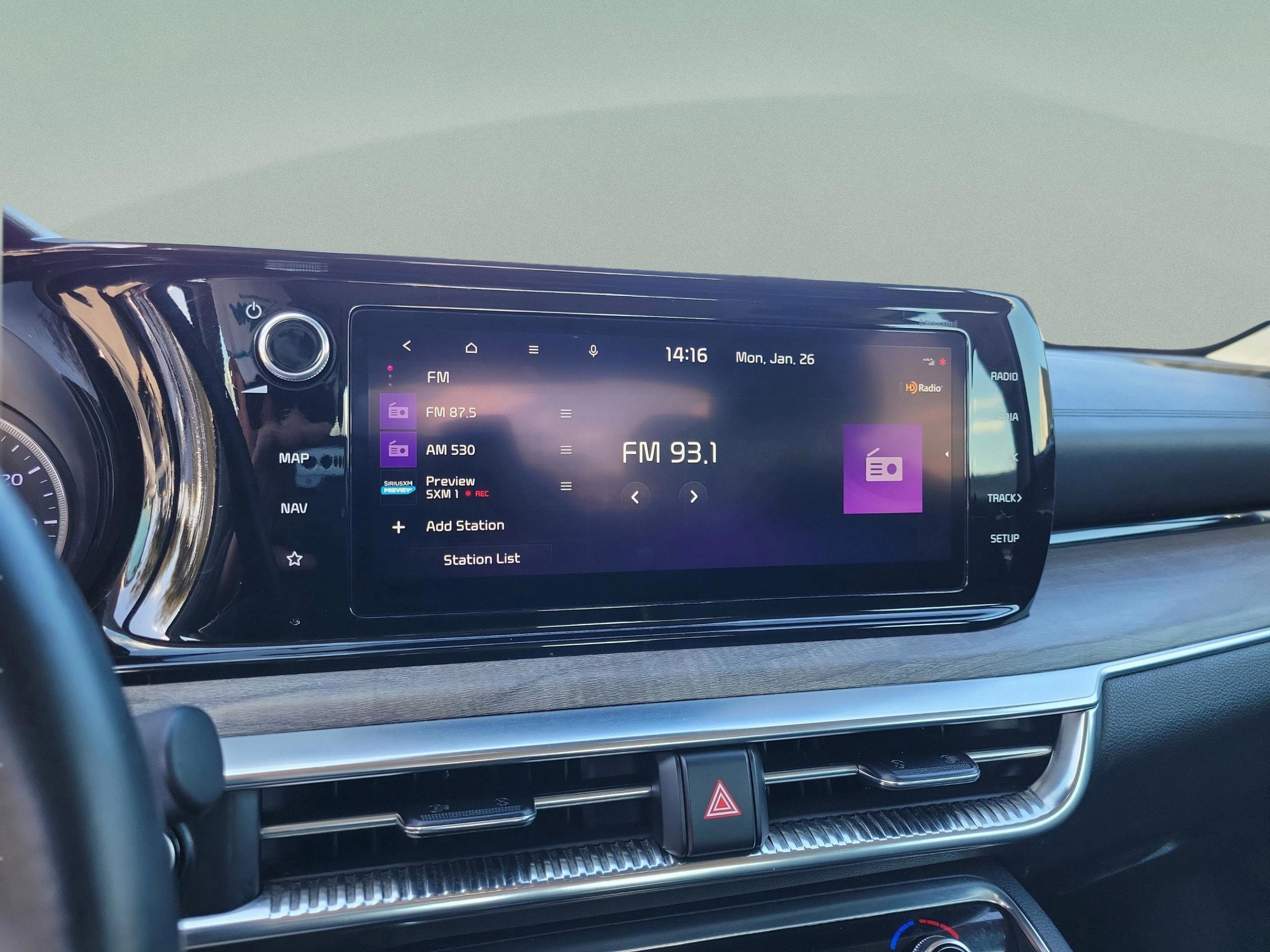 Used 2023 Kia K5 EX image 15