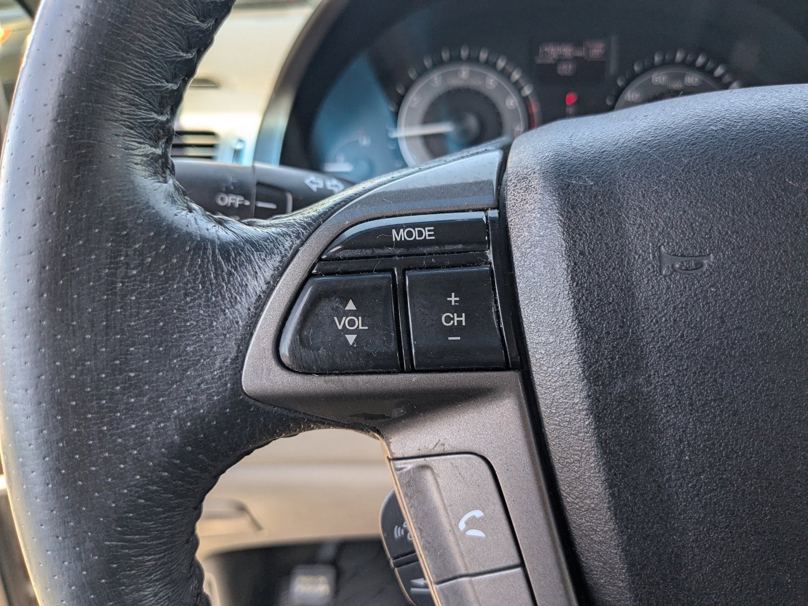 Used 2011 Honda Odyssey EX-L image 27