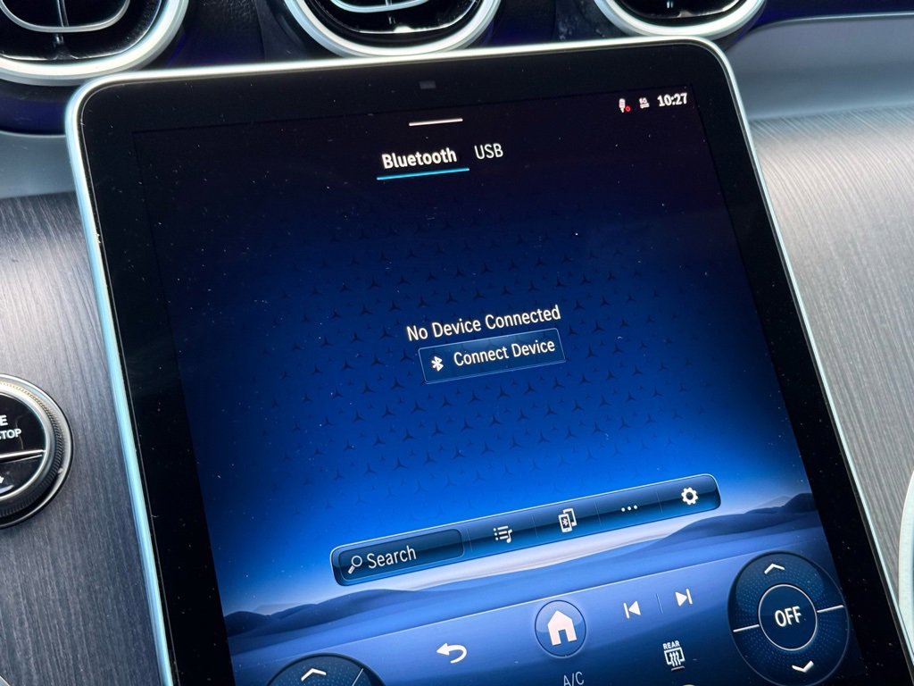 Certified 2025 Mercedes-Benz GLC 300 image 6