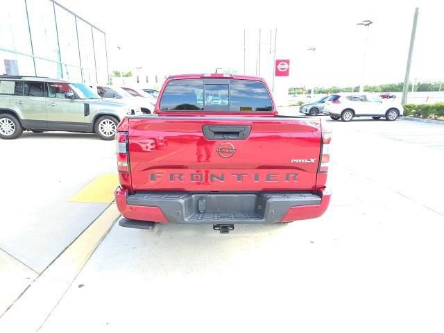 Used 2022 Nissan Frontier Pro-X RWD image 6