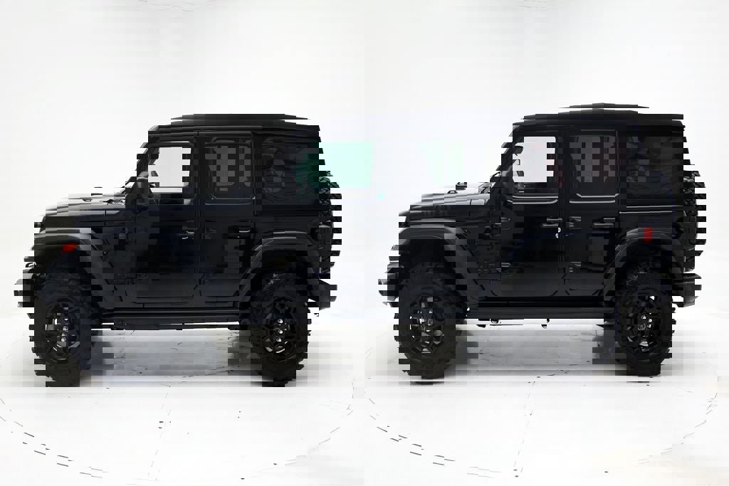 Used 2024 Jeep Wrangler Willys image 6