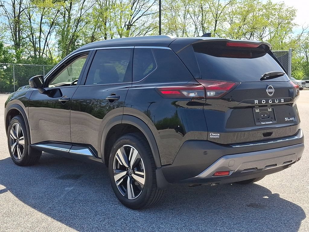 Used 2023 Nissan Rogue SL AWD/4WD image 4