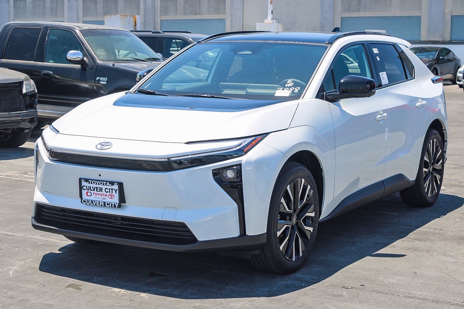New 2026 Toyota bZ FWD image 3