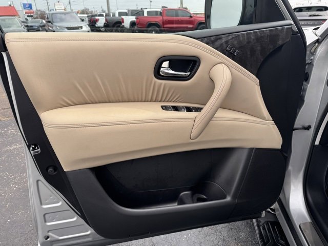 Used 2024 Nissan Armada Platinum w/ Captain's Chairs Package image 17