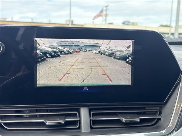 Used 2026 Chevrolet Trax LT w/ Sunroof Package FWD image 14