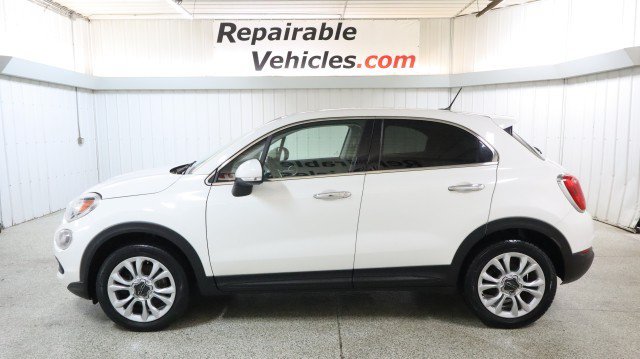 Used 2017 FIAT 500X Lounge w/ Advanced Safety Package FWD image 1