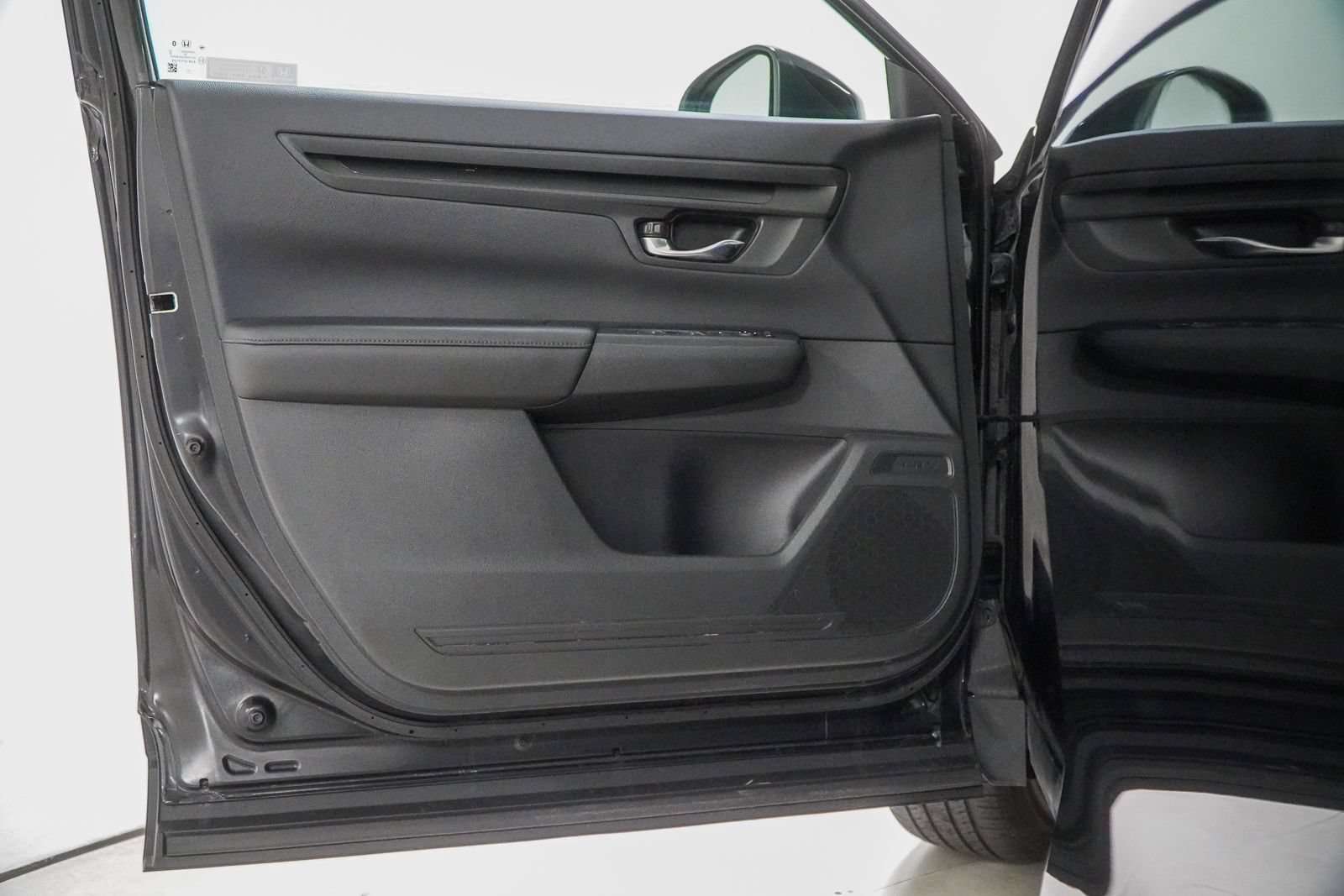 Used 2023 Honda CR-V LX image 17