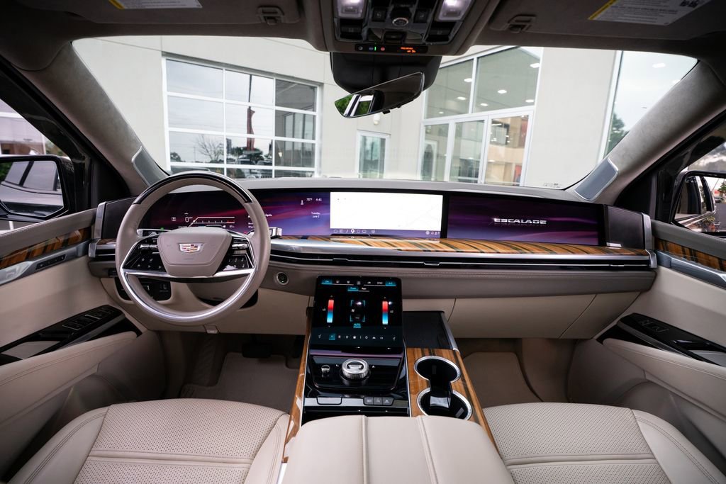 Used 2025 Cadillac Escalade Sport Platinum AWD/4WD image 51