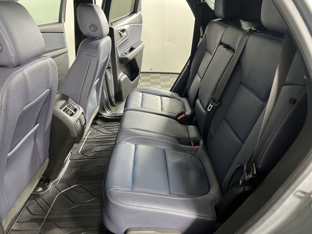 Certified 2023 Chevrolet Blazer RS w/ Driver Confidence II Package image 26