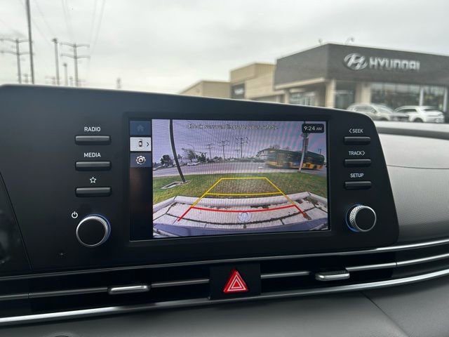 Certified 2025 Hyundai Elantra Sport image 23