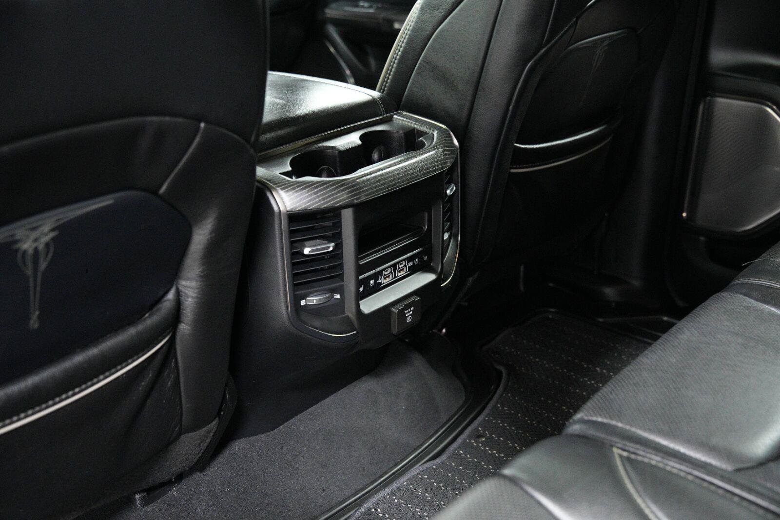 Used 2019 RAM 1500 Limited AWD/4WD image 39