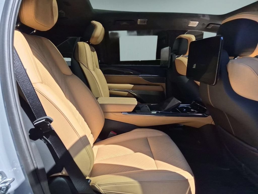New 2026 Cadillac Escalade IQ Sport 2 AWD/4WD image 26